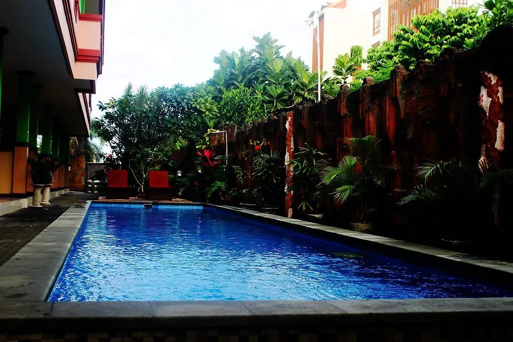 **  Taxa Hotel Kuta  Indonesia